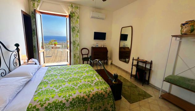 Camere anche a ore Catania: Uniche, Idromassaggio e Vista Mare !