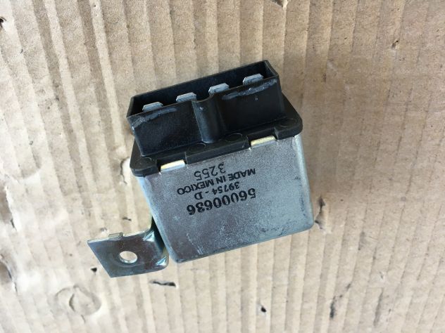 Relè controllo sentinel luci 56000636 JEEP Cherokee XJ 1996