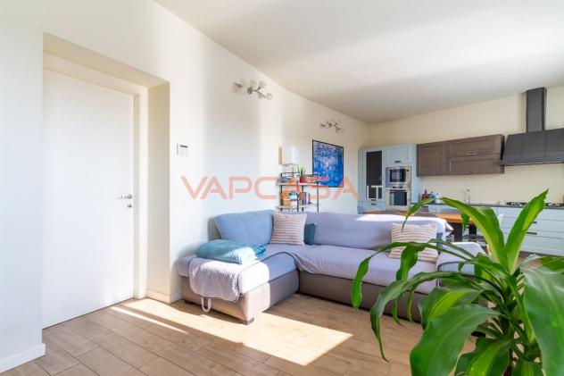 PORZIONE DI CASA INDIPENDENTE IN CORTE - Foto 6