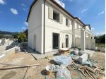 Villetta trifamiliare in vendita a Castelnuovo Magra 114 mq  Rif: 1323534