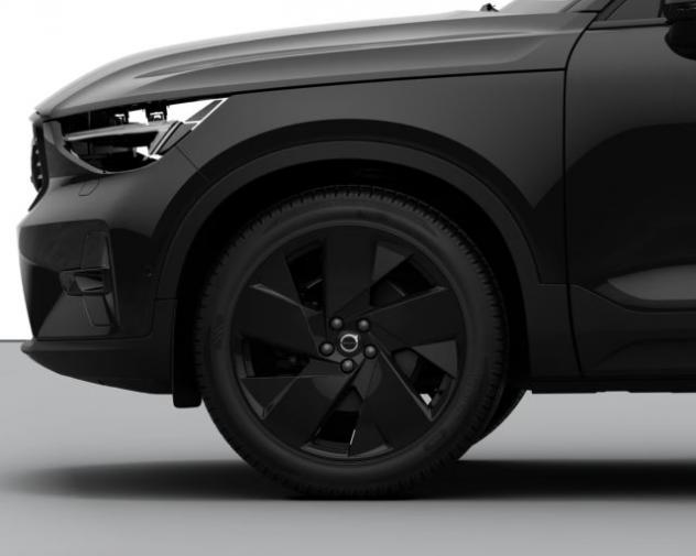 VOLVO XC40 PLUS BLACK EDITION B3 AUTO PREZZO PROMO FINO A F rif. 23920889 - Foto 9