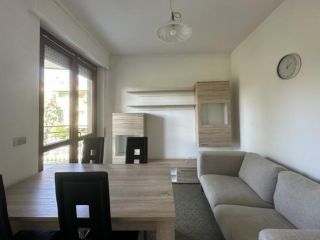 Bilocale in affitto a Arona