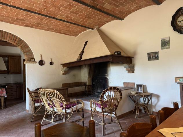 Rustico casale in Vendita in zona GHIZZANO con giardino - Foto 13