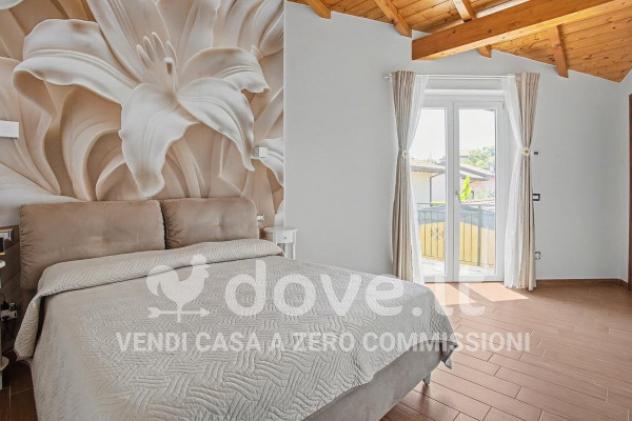 Villa di 170 m² con 4 locali e box auto in vendita a Leggiuno - Foto 15