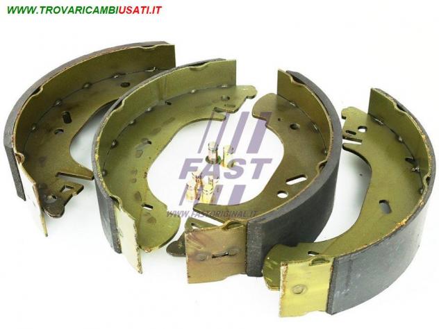GANASCE FRENI RENAULT MASTER II 98 POSTERIORE FT30072