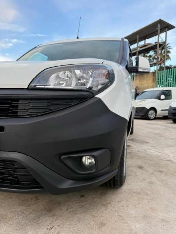 FIAT DOBLO 1.3 95cv FURGONATO rif. 23966469 - Foto 9