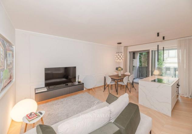 Appartamento di 90 m² con 5 locali e box auto in affitto a Milano - Foto 2