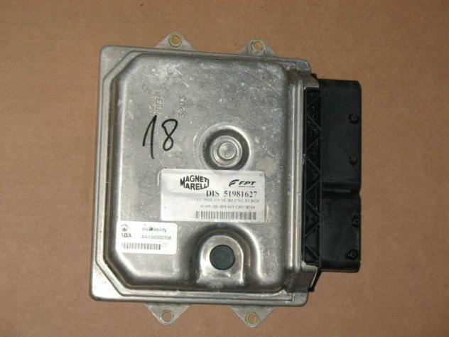 8GSWHD 51981627 ECU FIAT PANDA FIAT 500L 0.9 51981627 8GSW.HD HW611