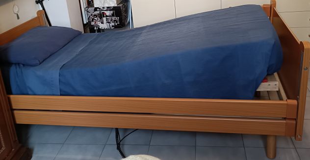 🛏️✨ LETTO ELETTRICO VENDO - Foto 3