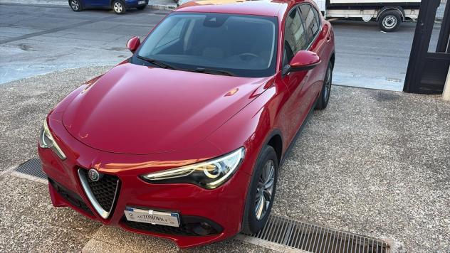 Alfa Romeo Stelvio 2.2 Turbodiesel 180 CV AT8 Q4 Business - Foto 4