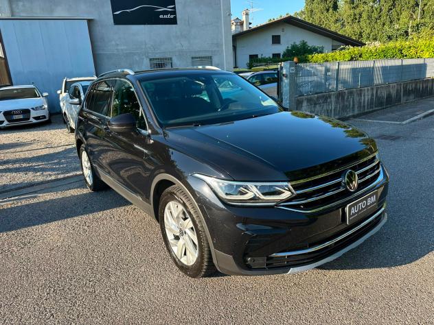 Volkswagen Tiguan 2.0 TDI 150 CV DSG Elegance RESTYLING - Foto 6
