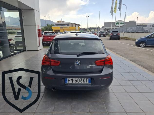 BMW Serie 1 (F20) 116d 5p. Advantage - Foto 3