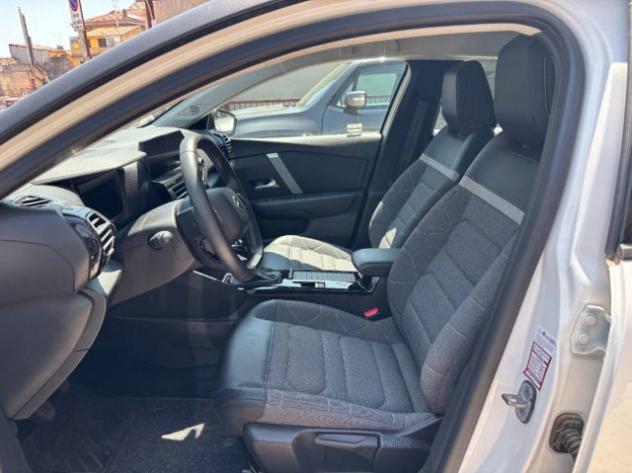 Citroen C4 1.2 puretech Shine s&s 130cv - Foto 9