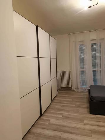 Room in Via Concilio Vaticano II, Milano for 90 m² with 3 bedrooms - Foto 4