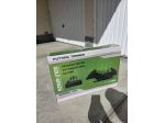 Simulatore di putting green da golf con putter regolabile e corsia di ritorno