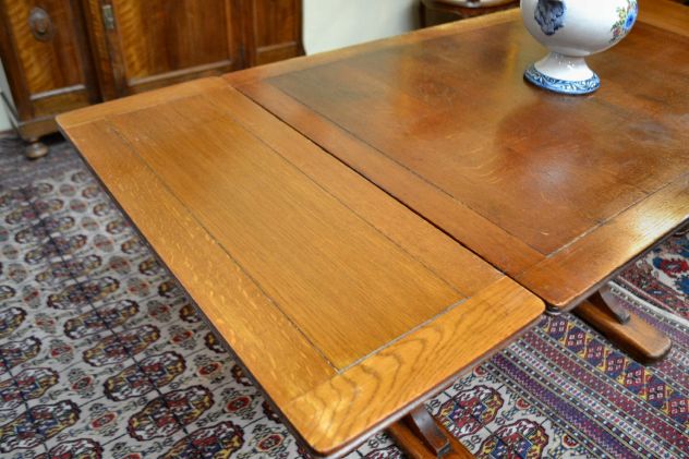 Tavolo/Scrittoio stile Neorinascimento Elisabettiano - Foto 4