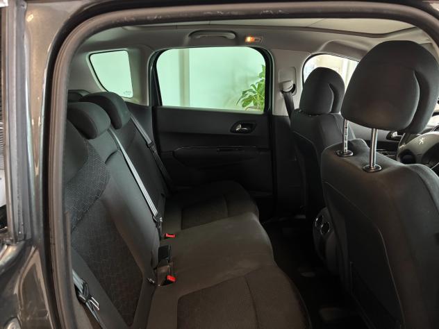 Peugeot 3008 1.6 VTi 120CV Active - Foto 8
