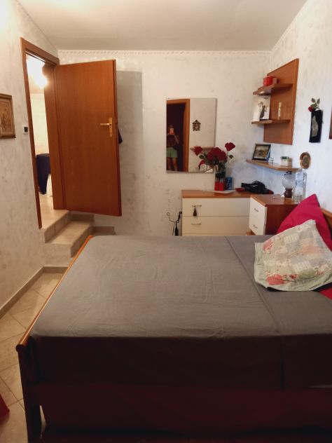 Santa Maria A Vico Semi-ndipendente con ampio cortile e piccolo giardino - Foto 7