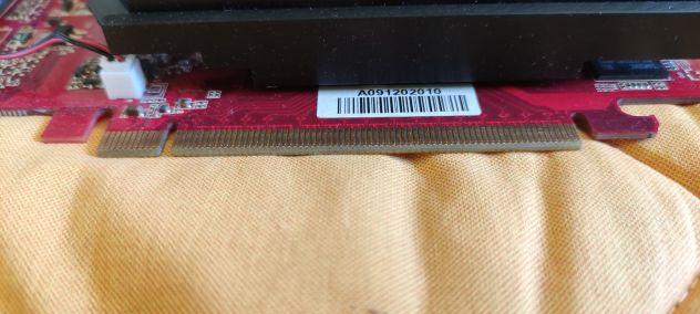 SCHEDA VIDEO GeForce GT 240 - Foto 3