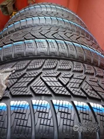 4 gomme 235 65 19 pirelli inv a3451 - Foto 3