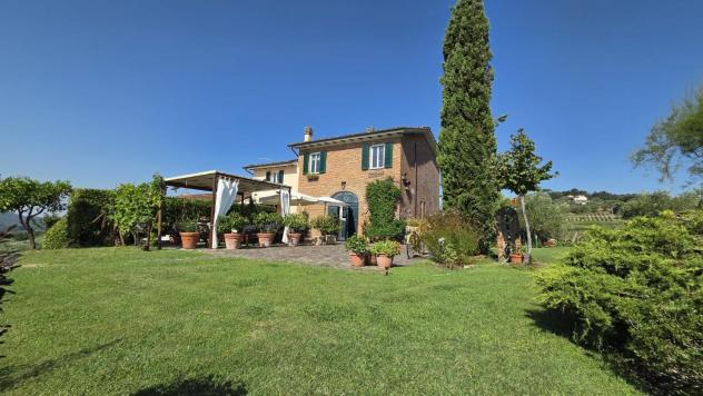 Rustico in vendita a Carignano - Lucca 176 mq Rif: 1424948
