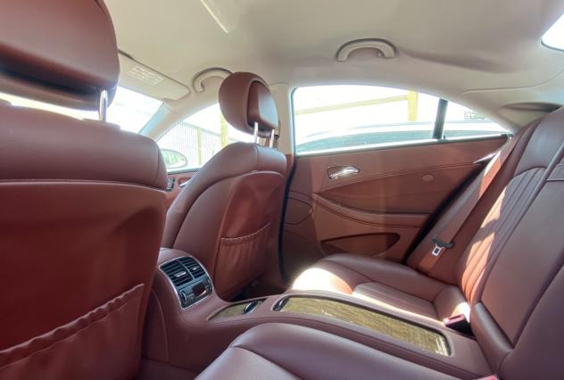 MERCEDES CLS 320 CDI SPORT 224 CV SOLO 68.000 KM - Foto 9
