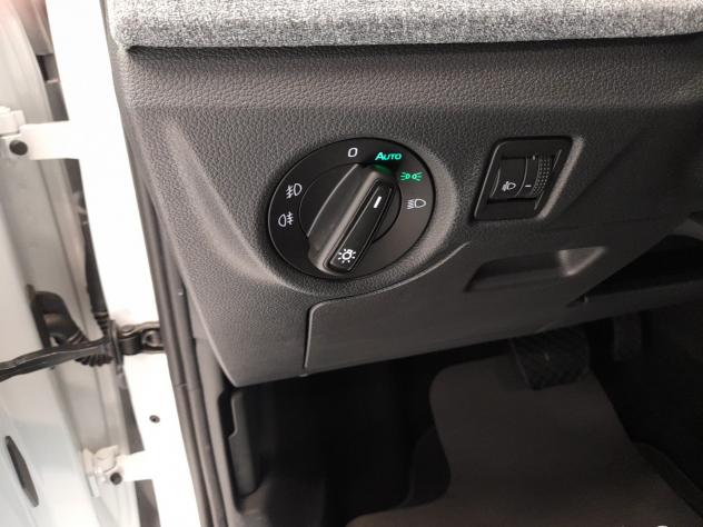 Škoda Kamiq 1.0 TSI Black Dots DSG 85kW - Foto 10