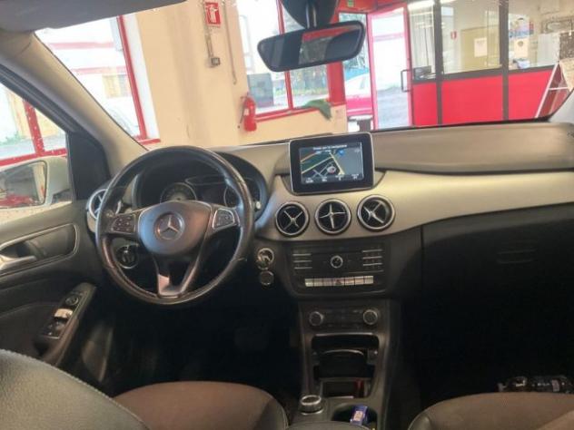 MERCEDES-BENZ B 200 Sport AUTOMATIC rif. 23701748 - Foto 8