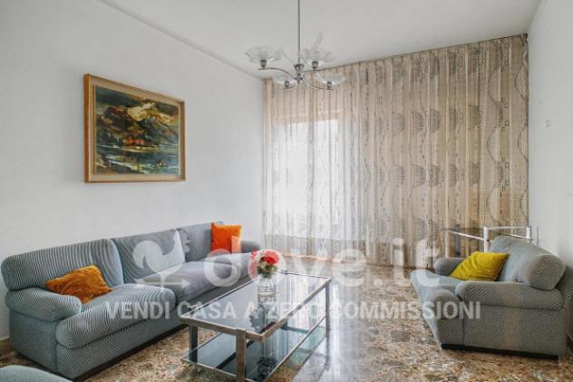 Appartamento di 141 m² con 5 locali in vendita a Taranto - Foto 2