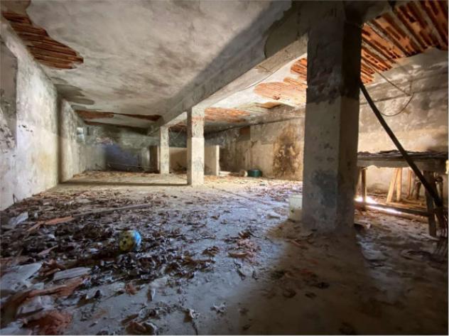 Immobile di 370 m² con 3 locali in vendita a Oggiono - Foto 15