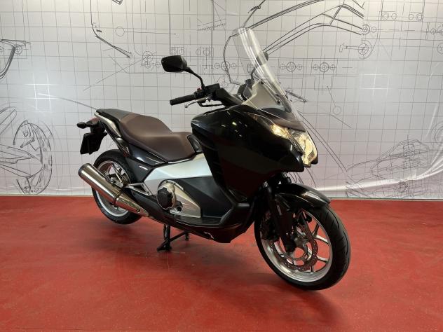 Honda Integra 700 INTEGRA 700 DCT - YM 2012 - Foto 2
