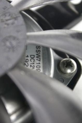 BENELLI TRK 502 X 270786280000 ELETTROVENTOLA 18 - 24 FAN - Foto 4