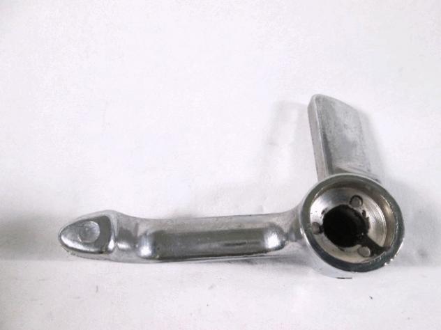 105/17 GALLETTO CHIUSURA DEFLETTORE VOLETTO LATO DESTRO FIAT 645 650 662 672 682 690 693 RICAMBIO NUOVO - Foto 2