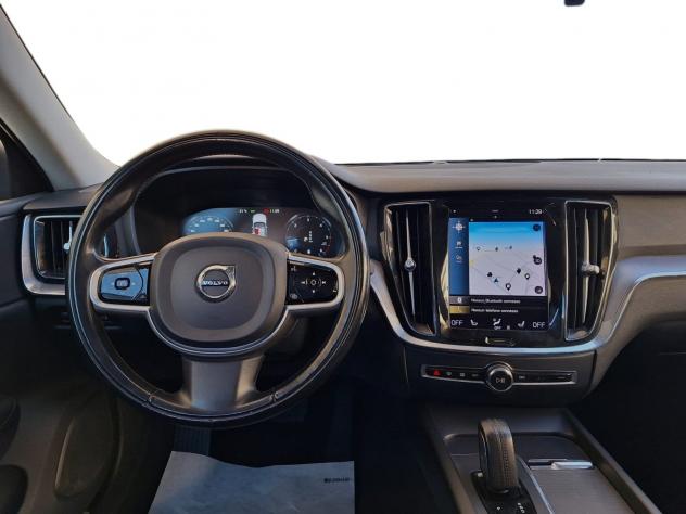 Volvo V60 B4 197+14 CV Mild Hybrid Diesel Automatica Momentum Business - Foto 8