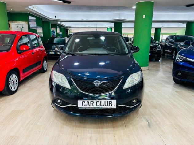Lancia Ypsilon 1.2 69 cv 5p. GPL Ecochic - Foto 2