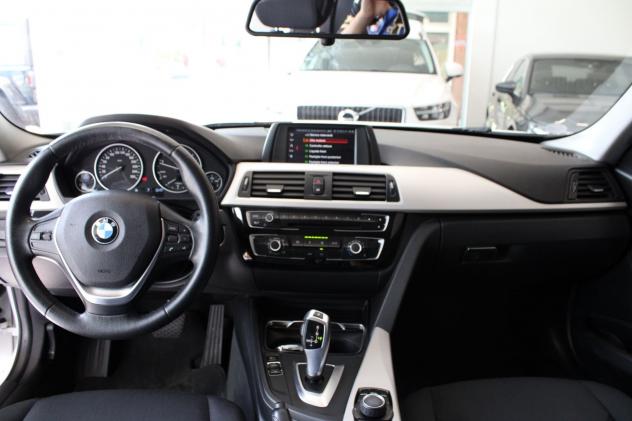 BMW Serie 3 318d Luxury - Foto 7