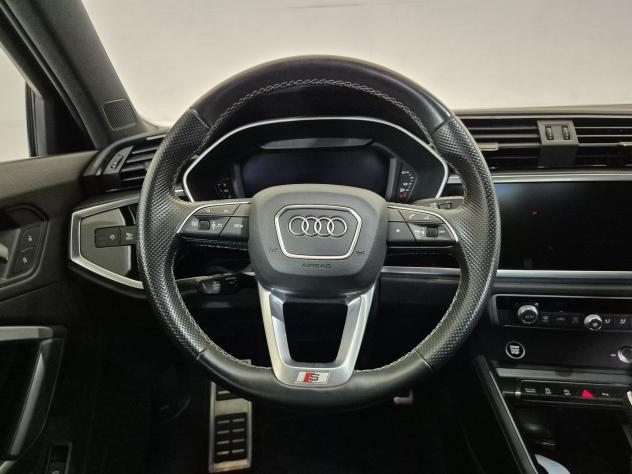Audi Q3 I 2019 Sportback Diesel Sportback 40 2.0 tdi S line edition quattro 200 - Foto 9