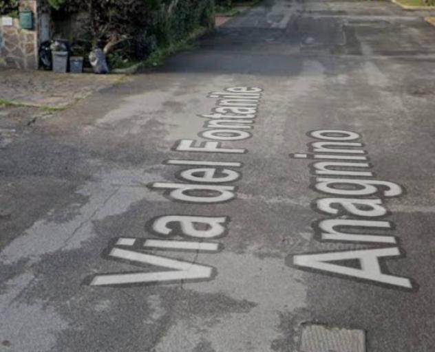 Immobile in asta di 268 m² in vendita a Roma - Foto 2