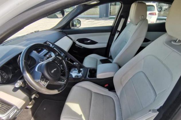 JAGUAR E-Pace 2.0D 150 CV AWD aut. rif. 24037188 - Foto 6