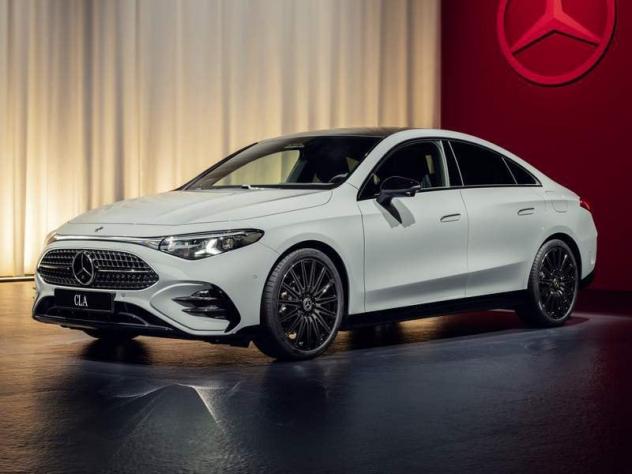 Mercedes-Benz CLA (C178) 200 - Foto 5