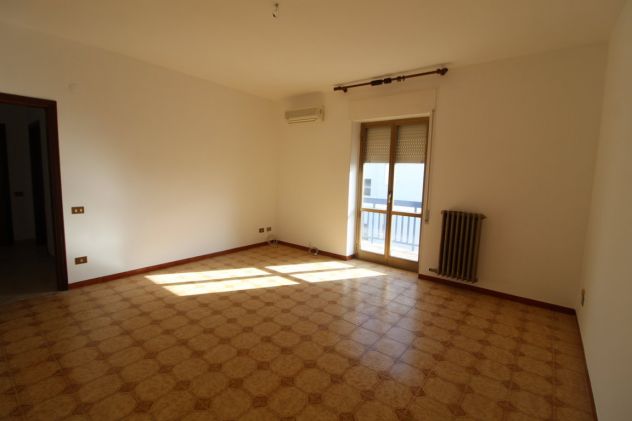 APPARTAMENTO VIA KARL MARX GROTTAGLIE - Foto 4