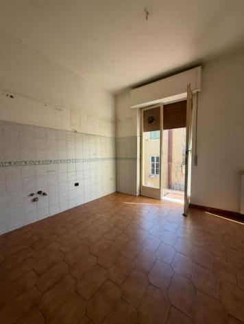 VENEZIA : MQ. 120 CON VISTA CARATTERISTICA SUI CANALI - Foto 10