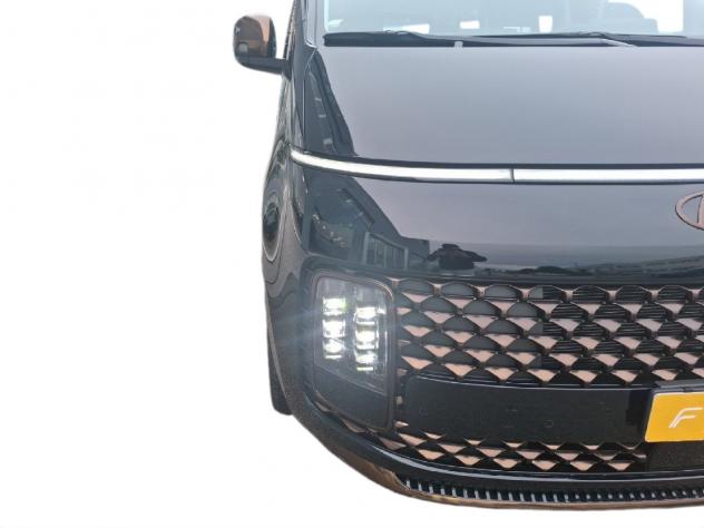 Hyundai Staria Staria 2.2 AT AWD 7 posti Luxury - Foto 8