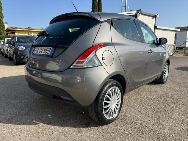 Lancia Ypsilon 1.2 Benzina/GPL Promo Ferragosto - Foto 3