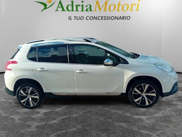 Peugeot 2008 2008 1.6 bluehdi Allure s&s 120cv my16 - Foto 6