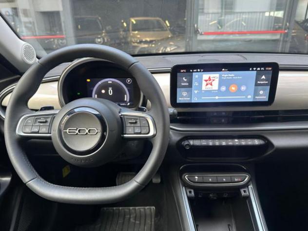 FIAT 600 1.2 Hybrid 145cv Auto + LED + Navi + Cerchi R18 rif. 23906480 - Foto 9