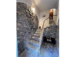 Trilocale in affitto a Erice