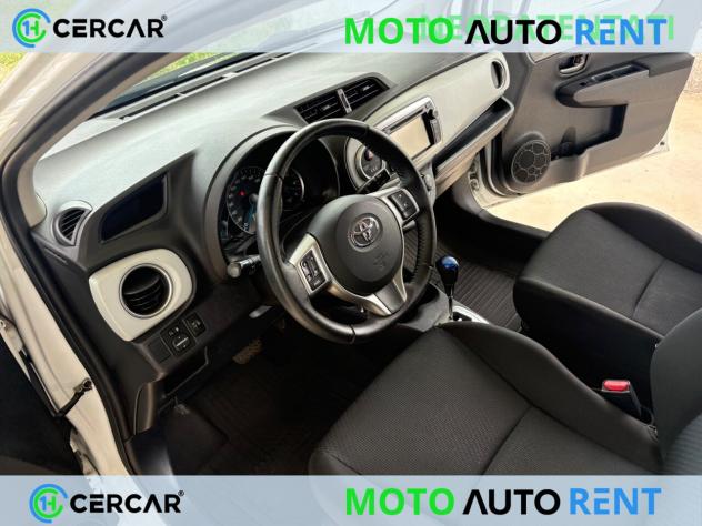 Toyota Yaris 5 Porte Yaris 5p 1.5h Lounge - Foto 13