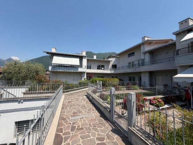 Immobile in asta di 81 m², box auto in vendita a Sale Marasino - Foto 4