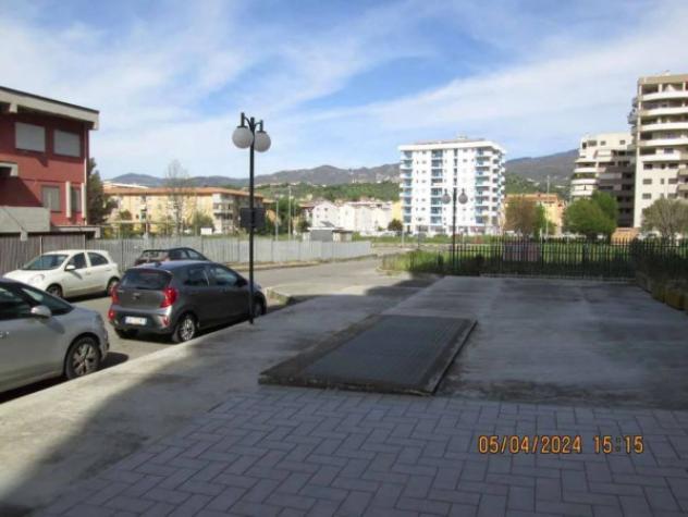 Immobile in asta di 82 m² in vendita a Cosenza - Foto 2